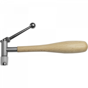 Outil à enlever les chaussées