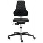 Chaise ergonomique Dauphin en polyamide noir, dossier réglable séparément, piètement à 5 branches avec roulettes freinées pour sol dur