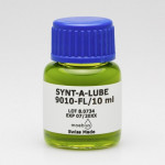 Moebius Synt-A-Lube 9010 oil, fluorescent, 100% synthetic, for adjusting parts and fast mobiles, 10 ml